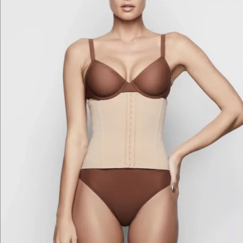 SKIMS Waist Trainer Shaping Corset  XL Clay Nude Sculpting Binder